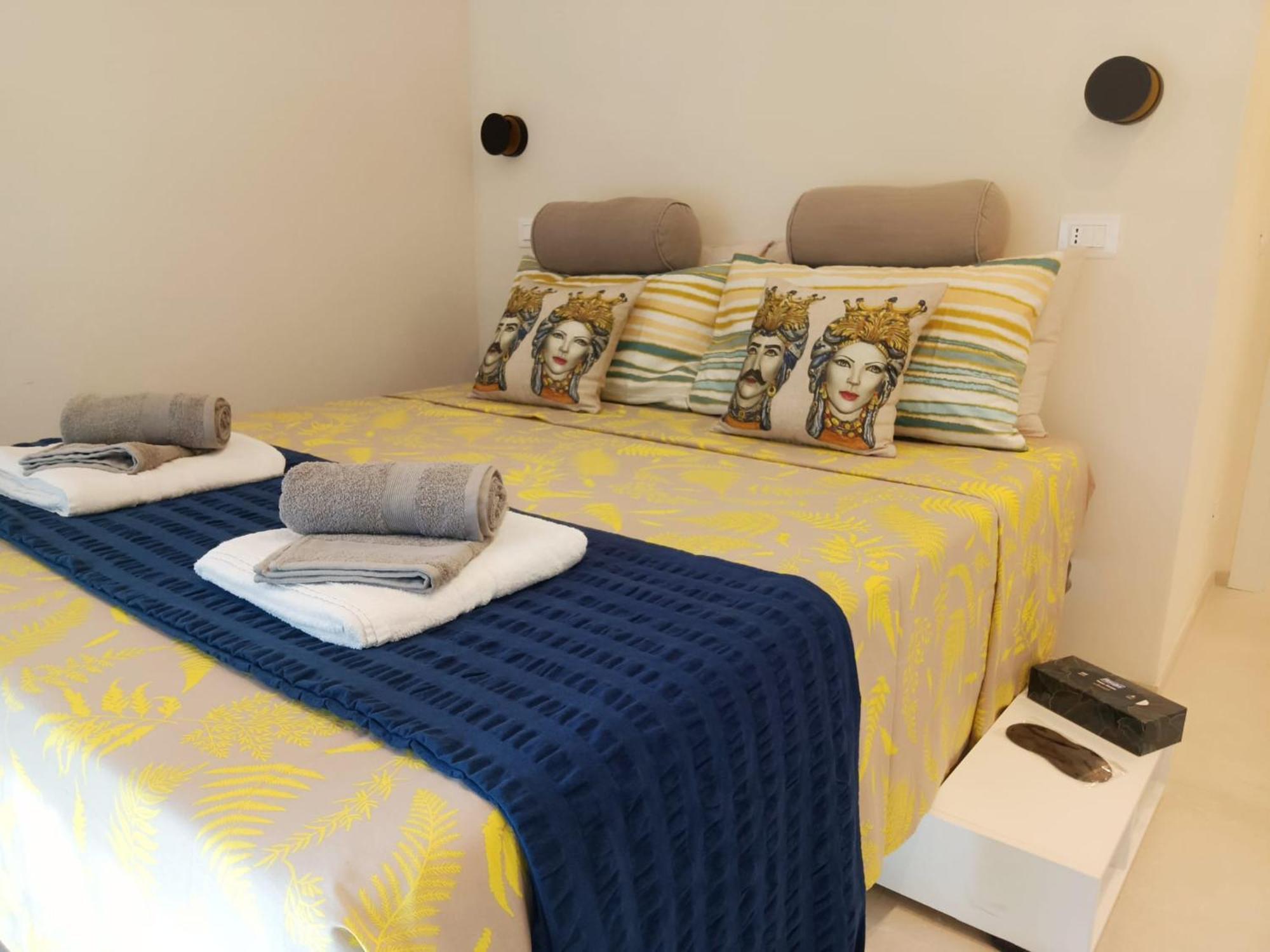 Acciana Rooms Модика Екстериор снимка
