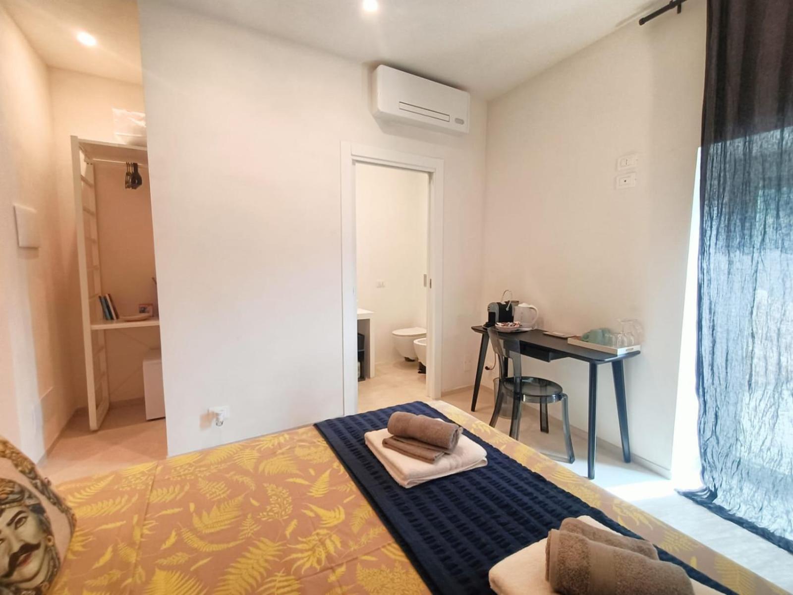 Acciana Rooms Модика Екстериор снимка