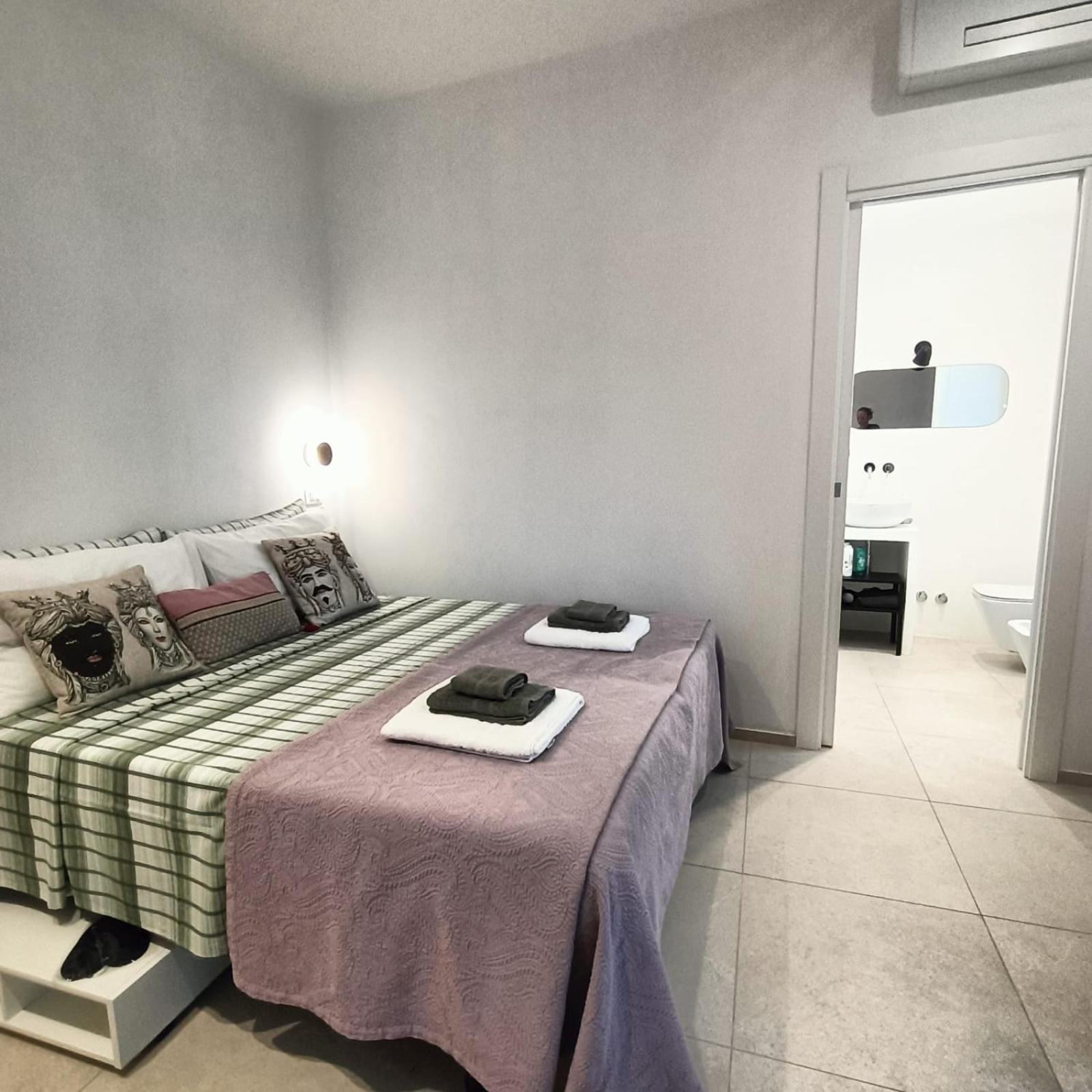 Acciana Rooms Модика Екстериор снимка